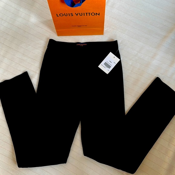 Louis Vuitton formal black pantsuit 💕🍷 - Picture 2 of 15